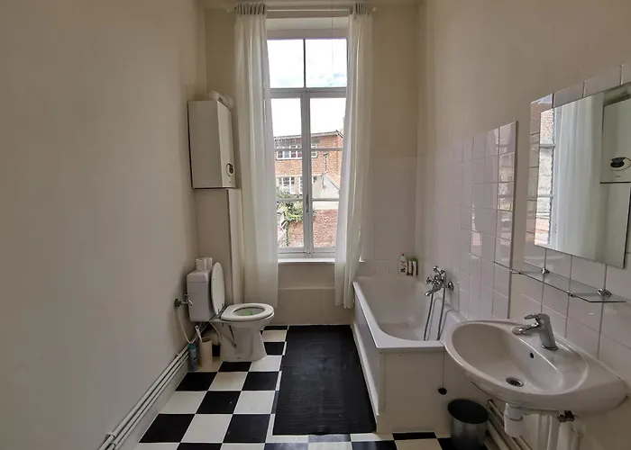 Private Near Gravensteen 根特